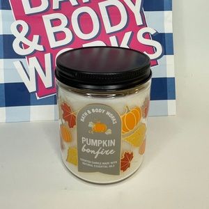 Bath & Body Works Pumpkin Bonfire Single-Wick Candle - NWT